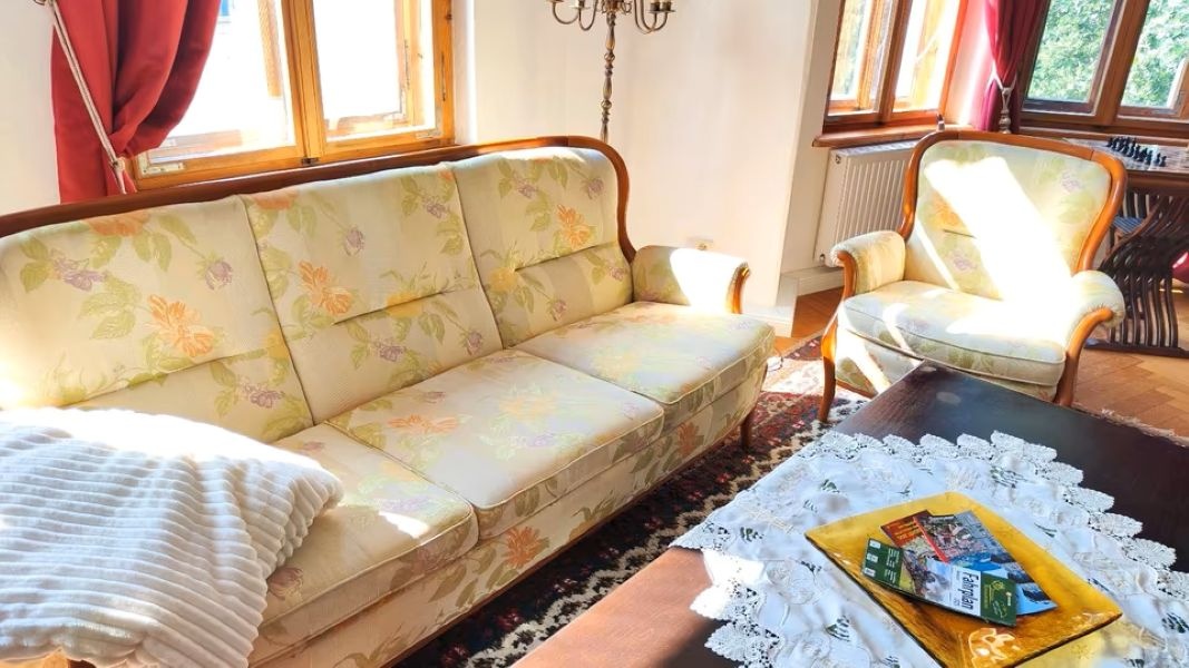 Sedací souprava 3+1 - velmi pěkný stav