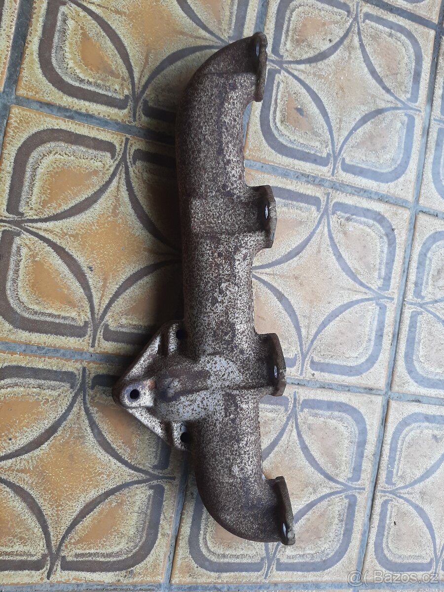 Výfukové potrubí Zetor