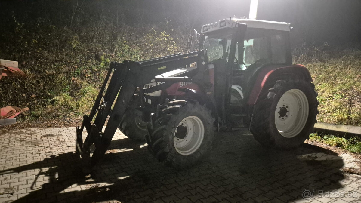 Traktor Steyr 9094 (CASE IH CS 94) s čelem