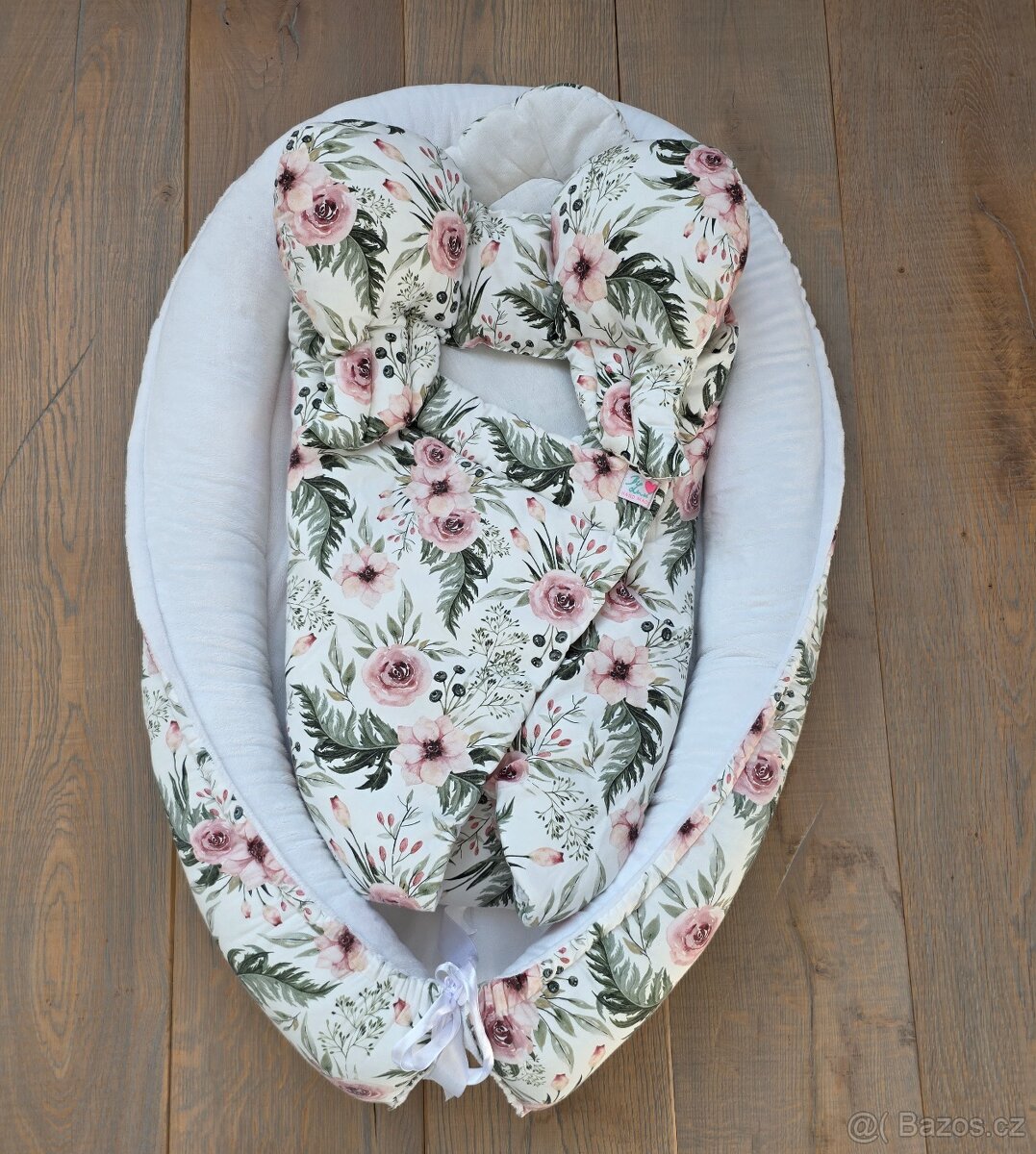 Set pro miminko ByLuci – hnízdečko, rychlozavinovačka, deka