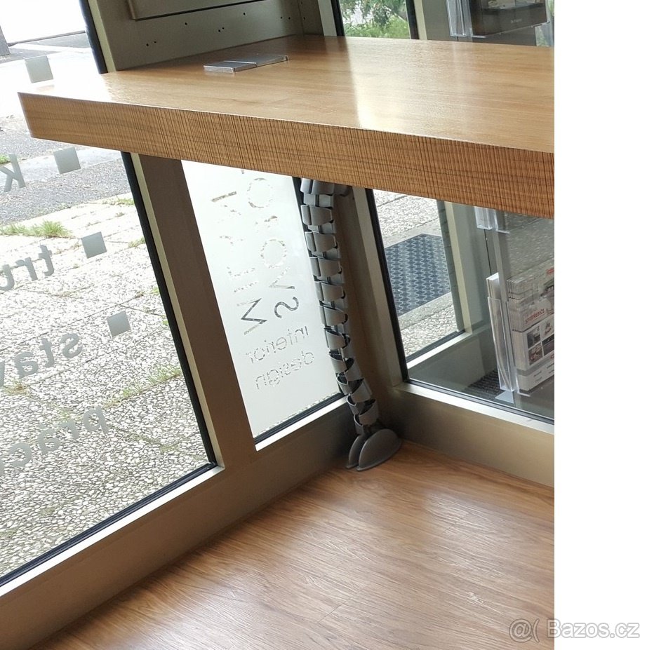 Kabelový organizér (svod ) svislý