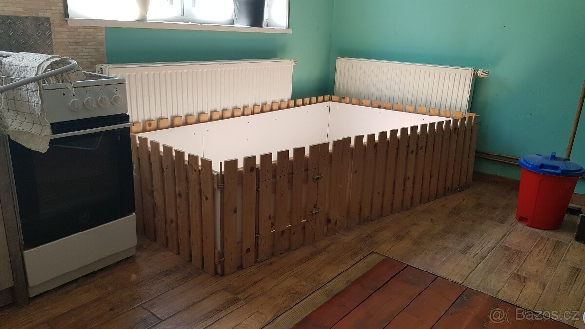 ohrádka po mazlíčky psa