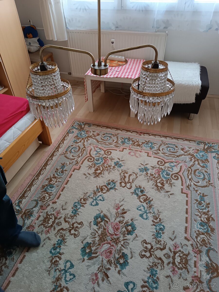 Křišťálový lustr