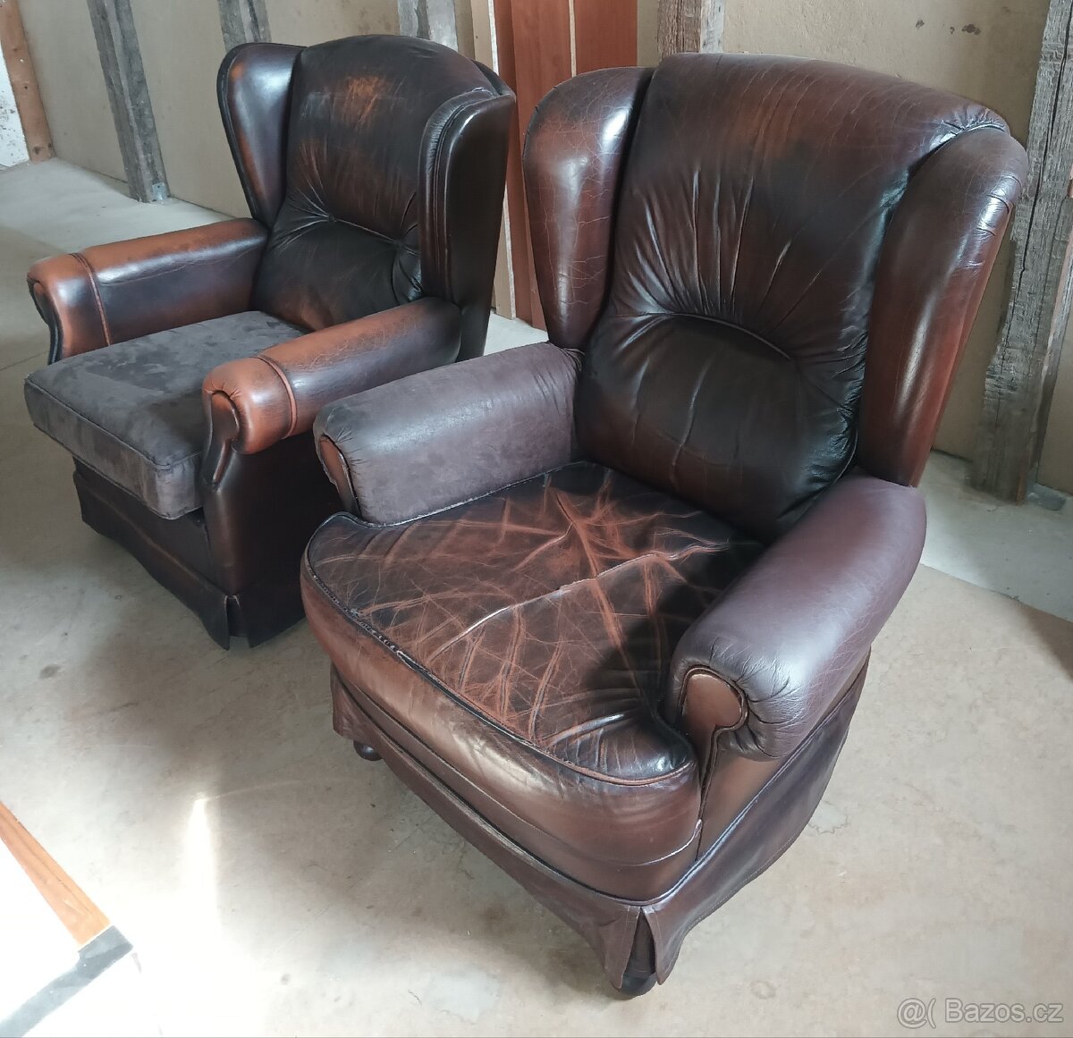2x luxusní kožené křesla v dobrém stavu.