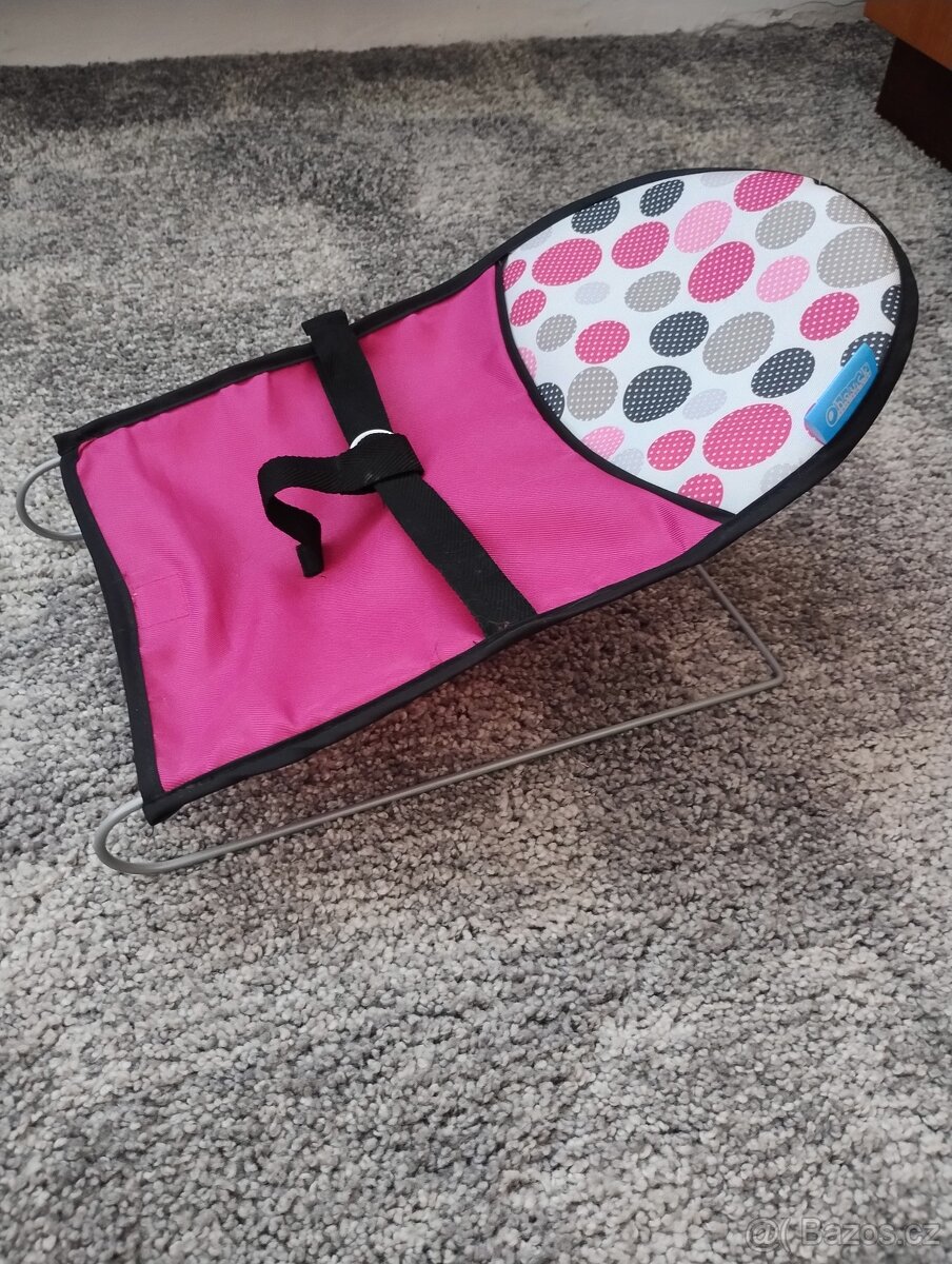 Houpací lehátko pro panenku