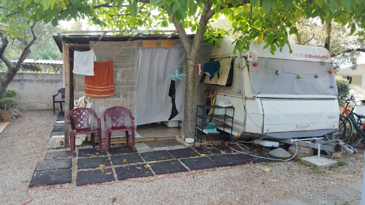 Prodám karavan v Chorvkatské Vodici