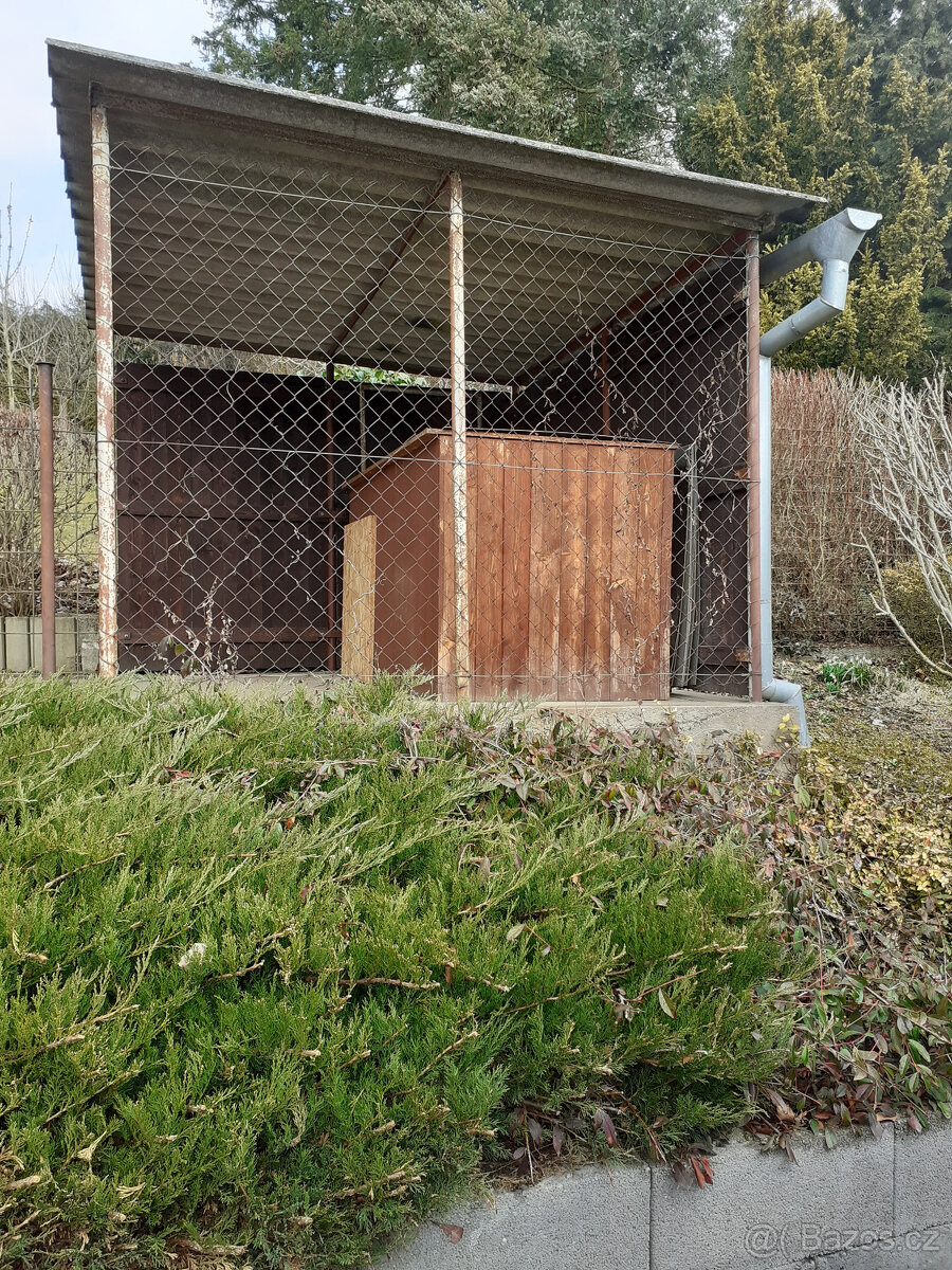 Prodám boudu pro psa