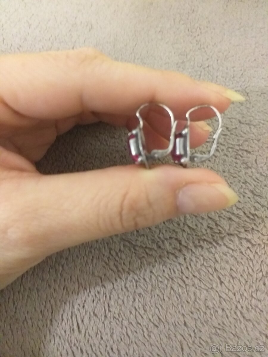 Starozitne stribrne náušnici