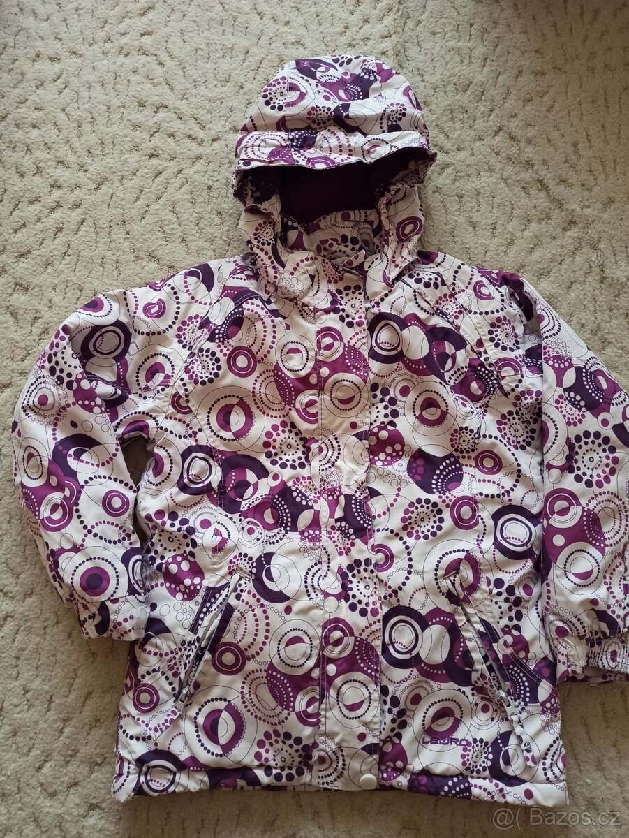 Dívčí zimní / lyžařská bunda 134