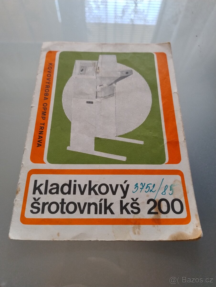 Šroťák na obilí KŠ 200