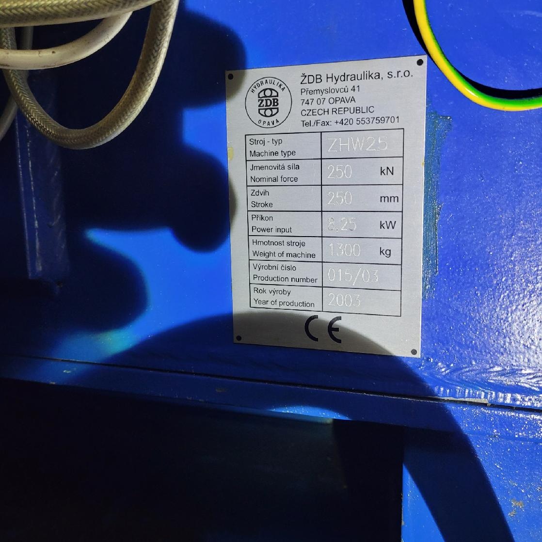 Prodáme hydrulický lis