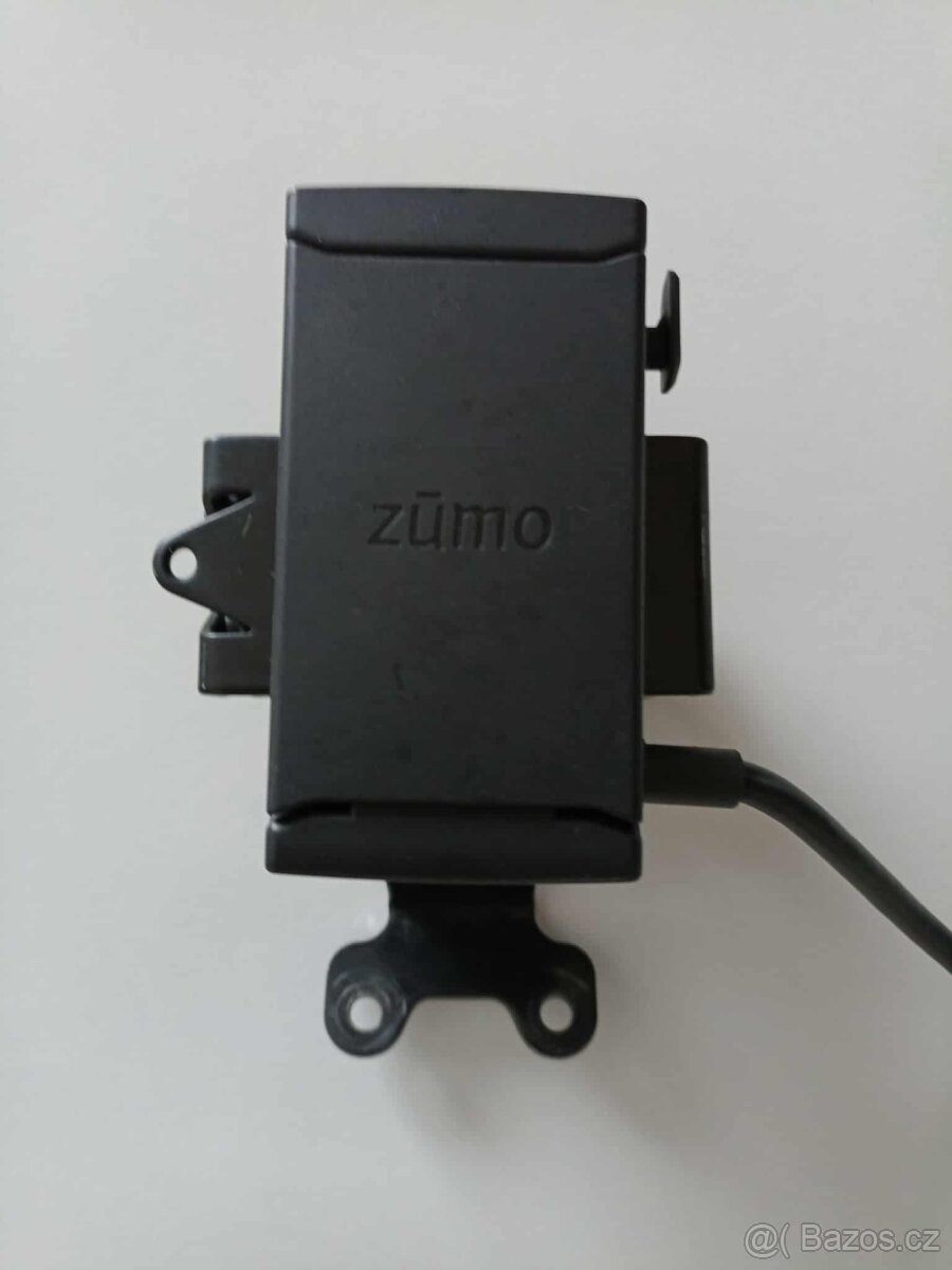 Držák navigace s nabíjeci kolebkou a kabeláží ZUMO