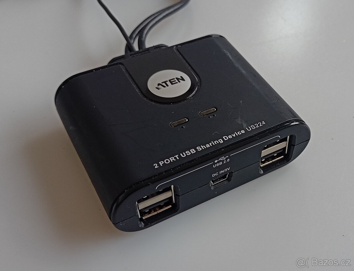 ATEN US-224 Přepínač periferií 2:4 USB 2.0