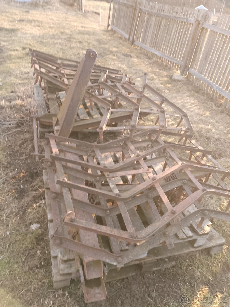 Brány rozkládací nesené 5m