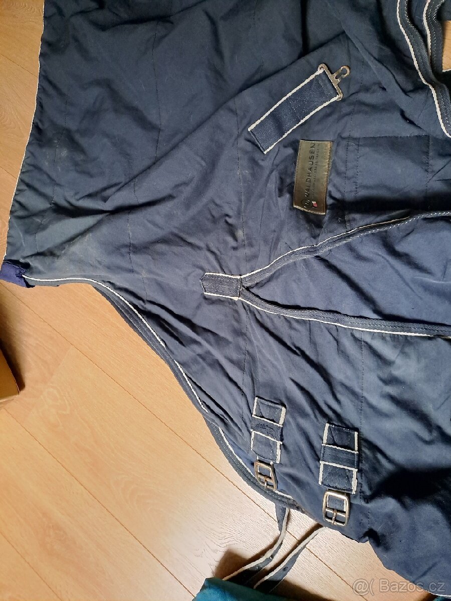 Prodám deku 100g, 135