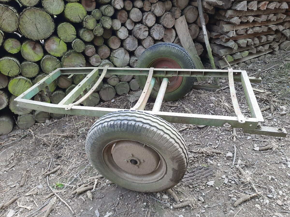 Podvozek z postřikovače