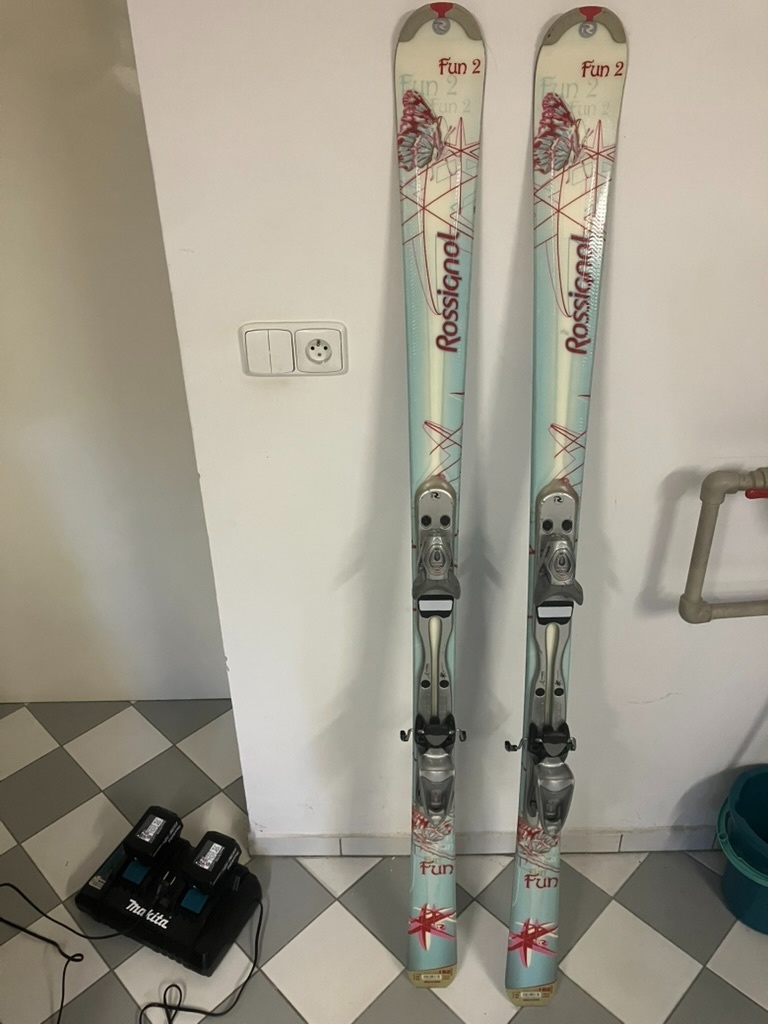 Dámské lyže Rossignol 162 cm