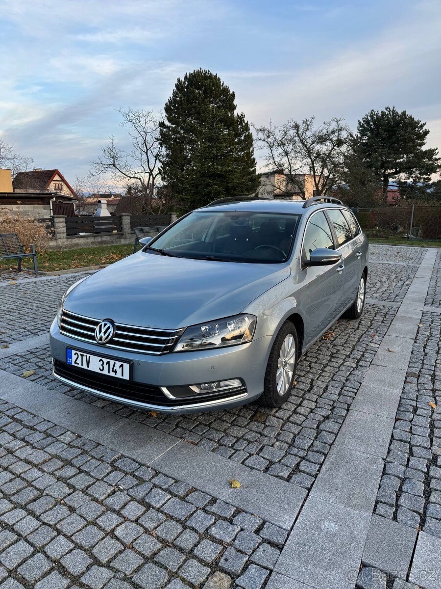 Pronájem auta VW Passat B7 Taxi/Bolt