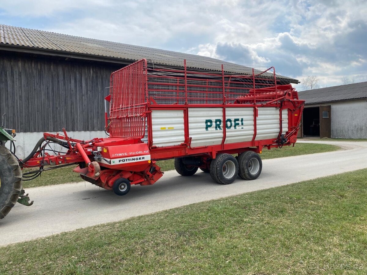 Pöttinger Ernteprofi 3