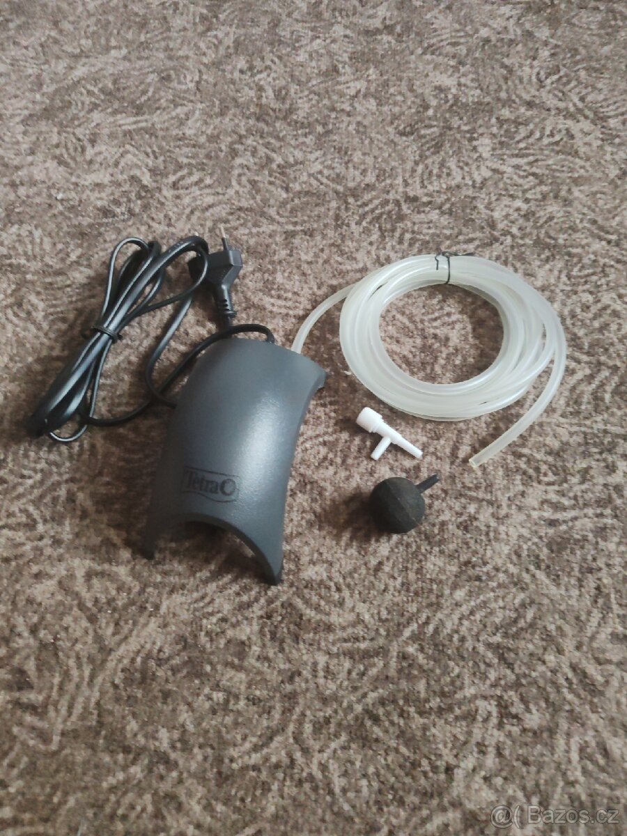 Akvarijní vzduchovací motůrek APS 50