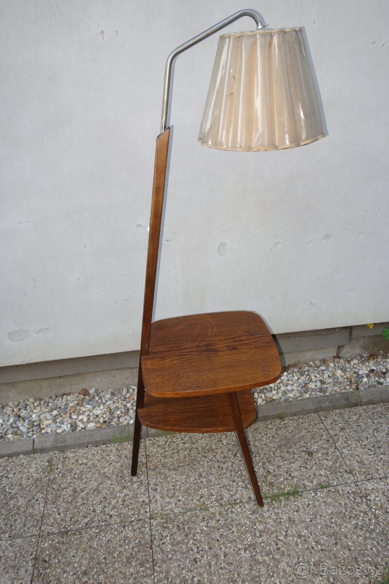 Stojaci lampa, asi Halabala