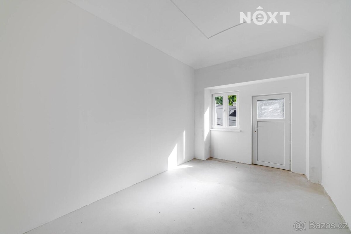 Prodej komerční Obchodní prostory, 29㎡