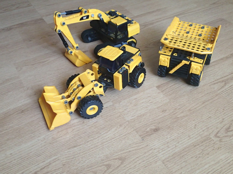 Prodám stavebnice Machine maker.