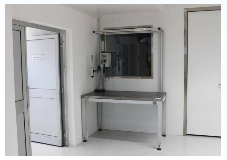 Šroubovák Deprag AST 10-1 + šroubovák + stůl