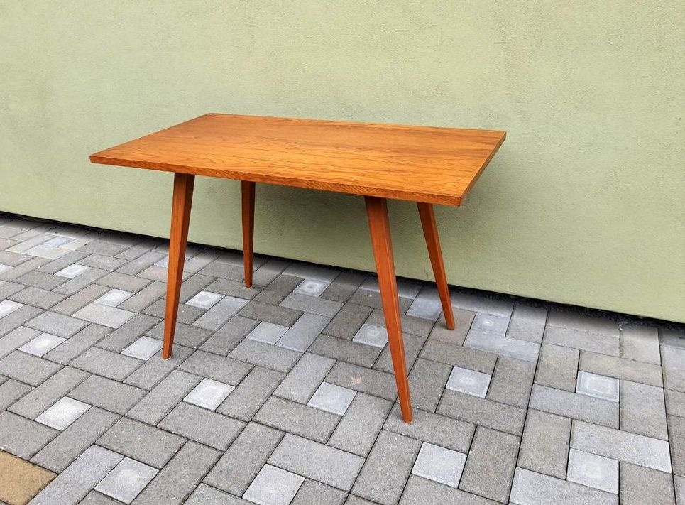Retro konferenční stůl