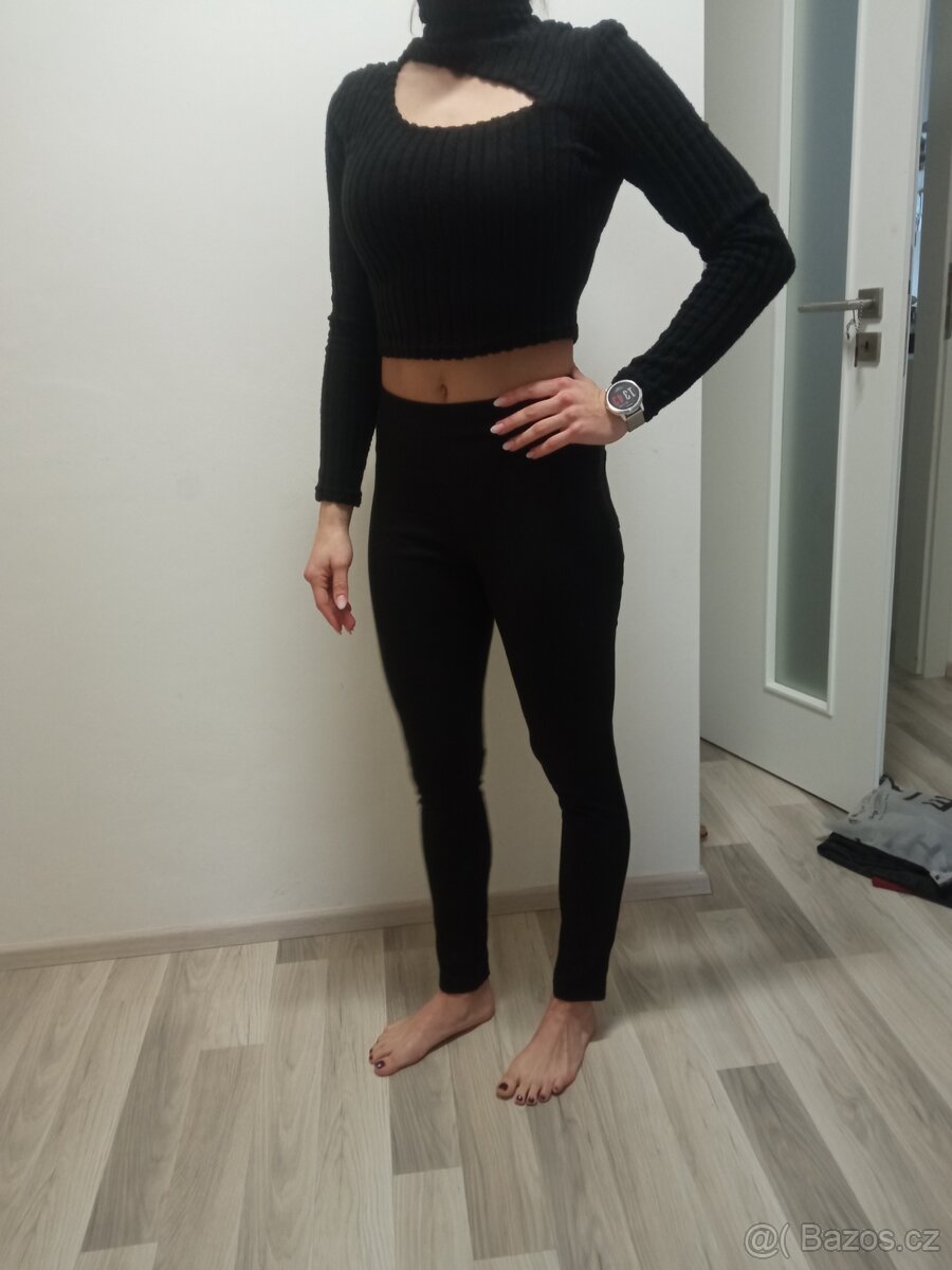 Set legíny a halenka vel. S