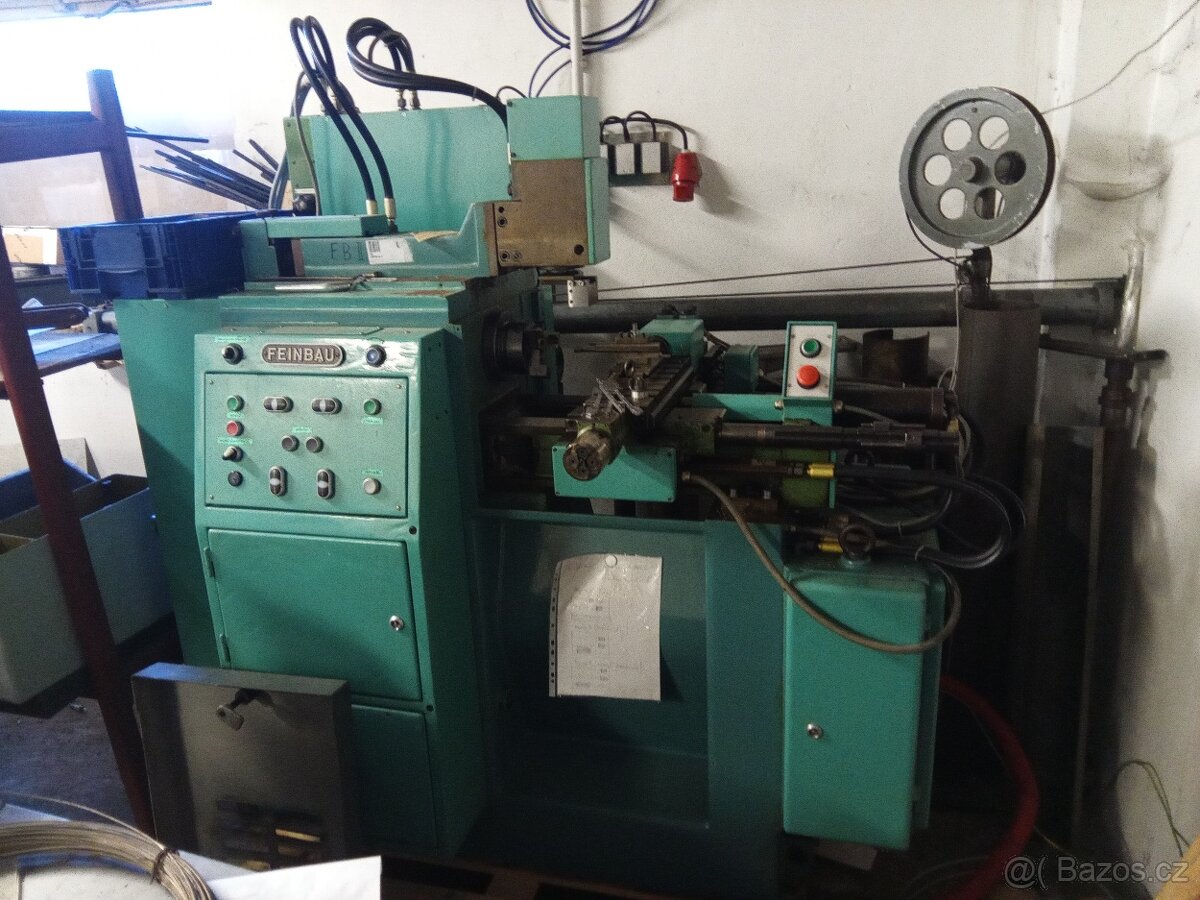 Hydraulický soustruh feinbau