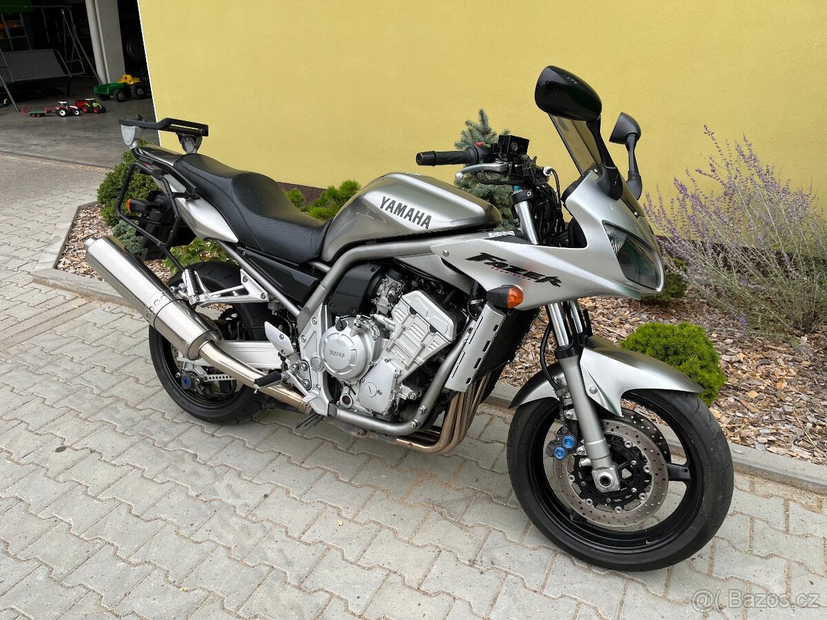 Yamaha FZS 1000 Fazer