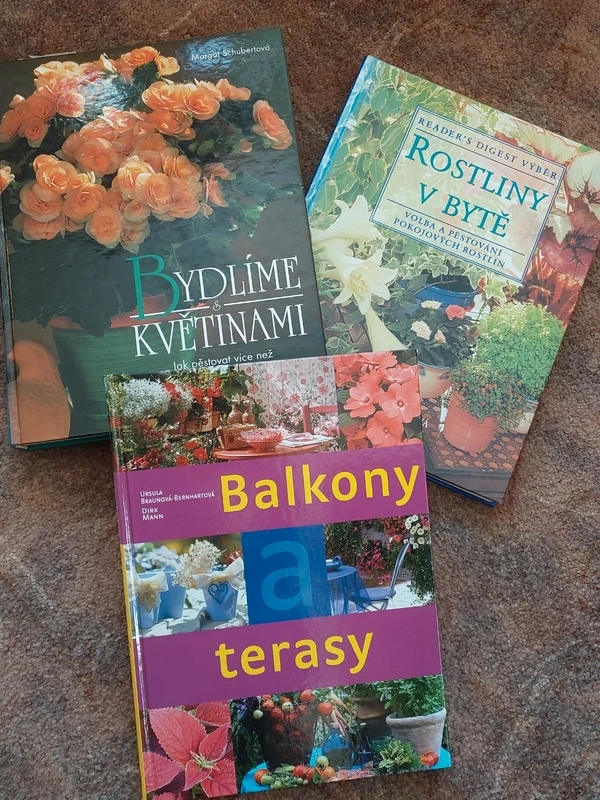 3 knihy o rostlinách