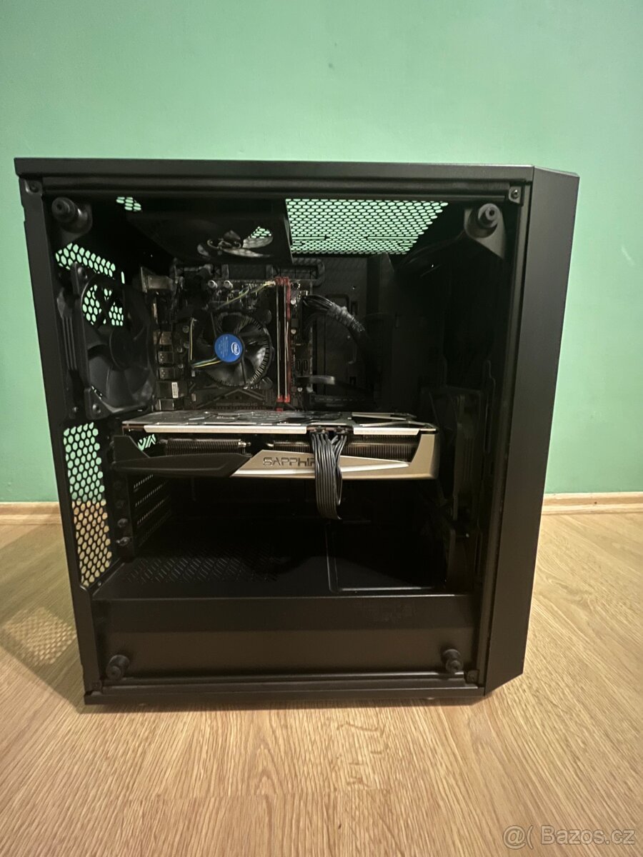 RX 5700 XT Sapphire Nitro+, Intel Core i5 10400F, 32 GB DDR4