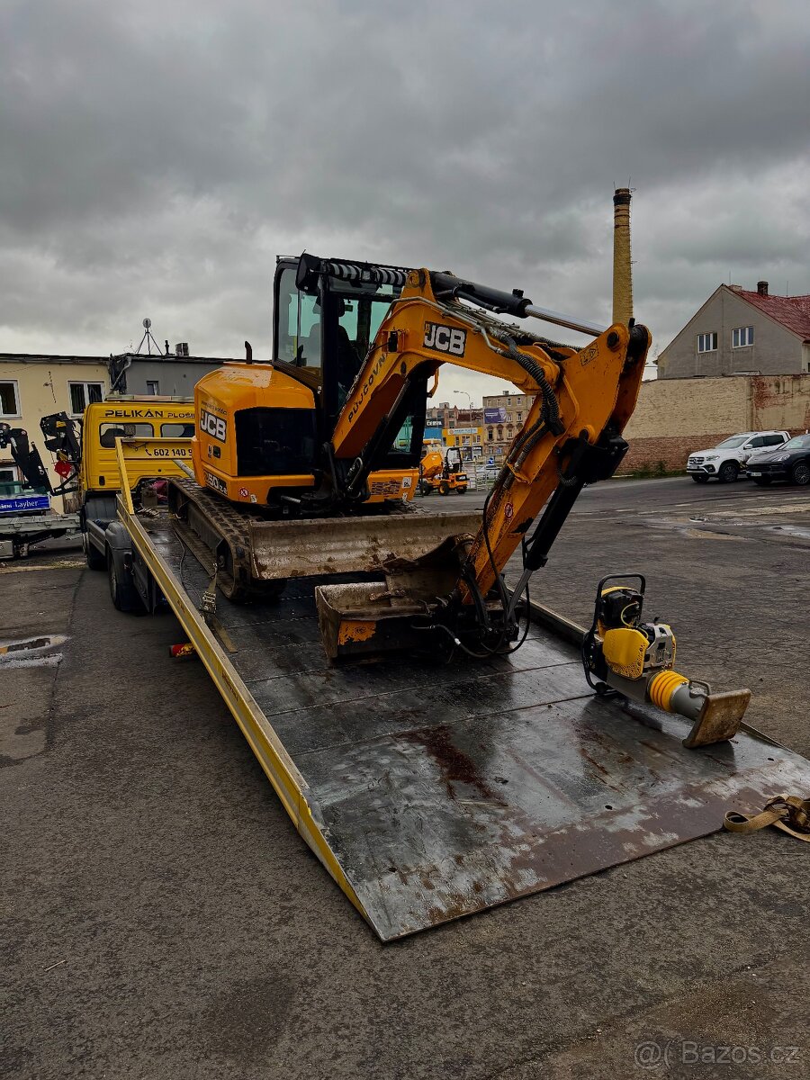 Pronájem Bagru JCB 50Z-2 5 Tun