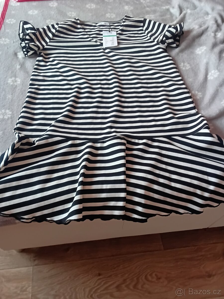 NOVÉ ŠATY SINSAY XL