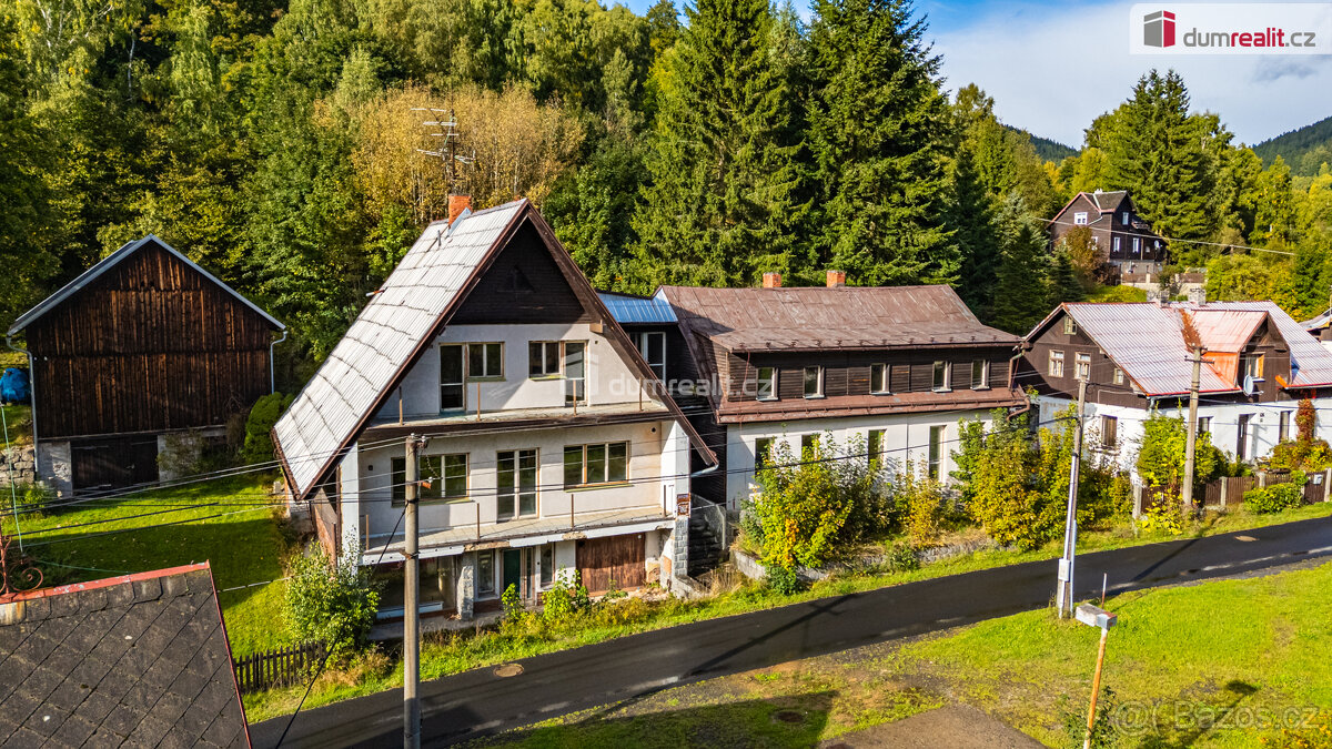 Ubytovací zařízení k rekonstrukci v obci Stříbrná u Kraslic