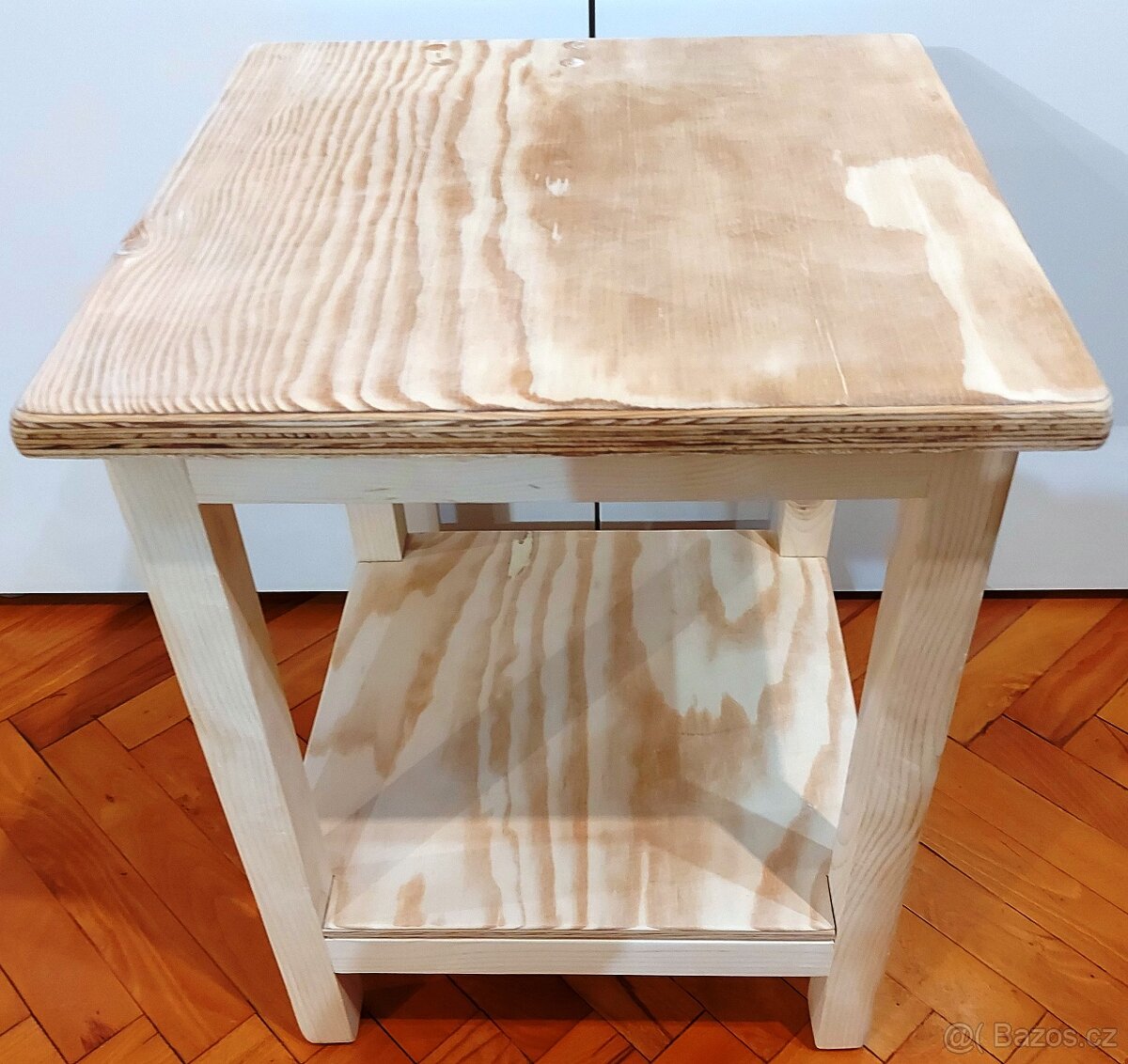 Stolička (štokrle) 40x40x53cm,