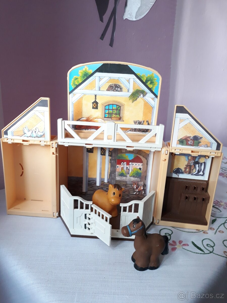 Stáj pro koníky