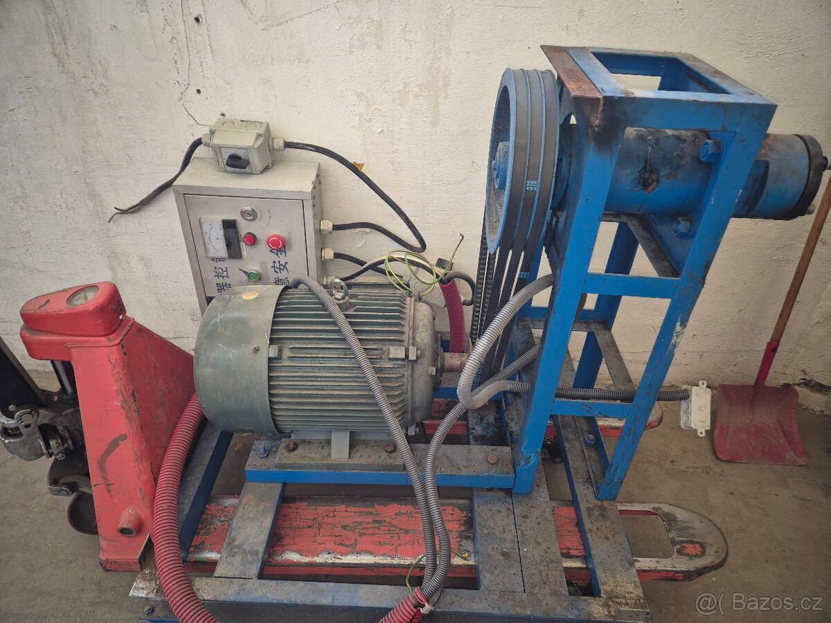 Motor 11kW s řemenicí