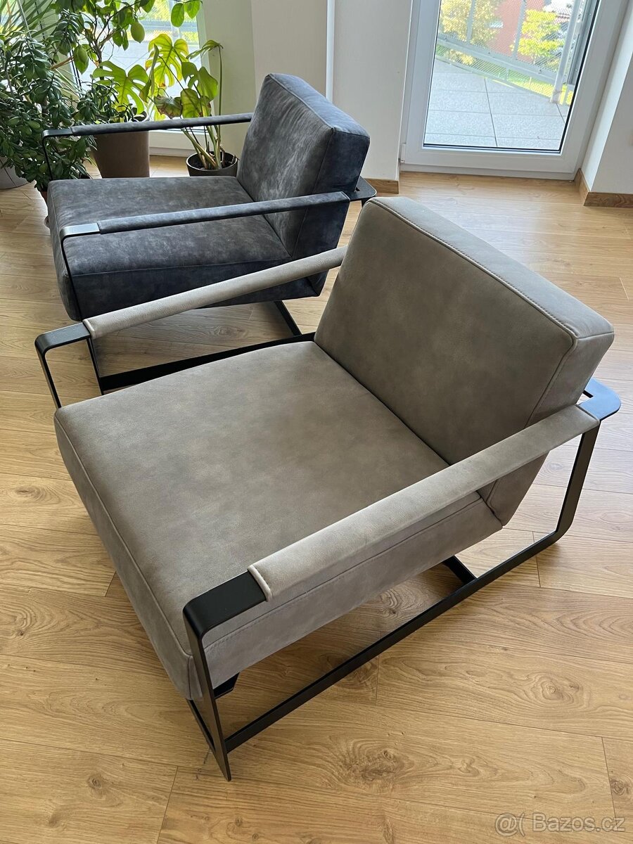 Designové křeslo - inspirace Poliform Gaston