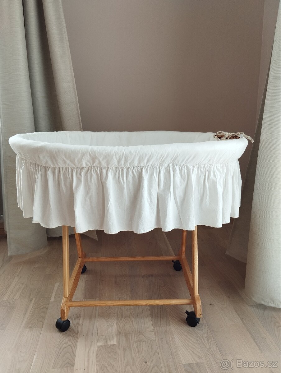 Prodám dětskou kolébku, nepoškozená jako nová stáří 1 rok