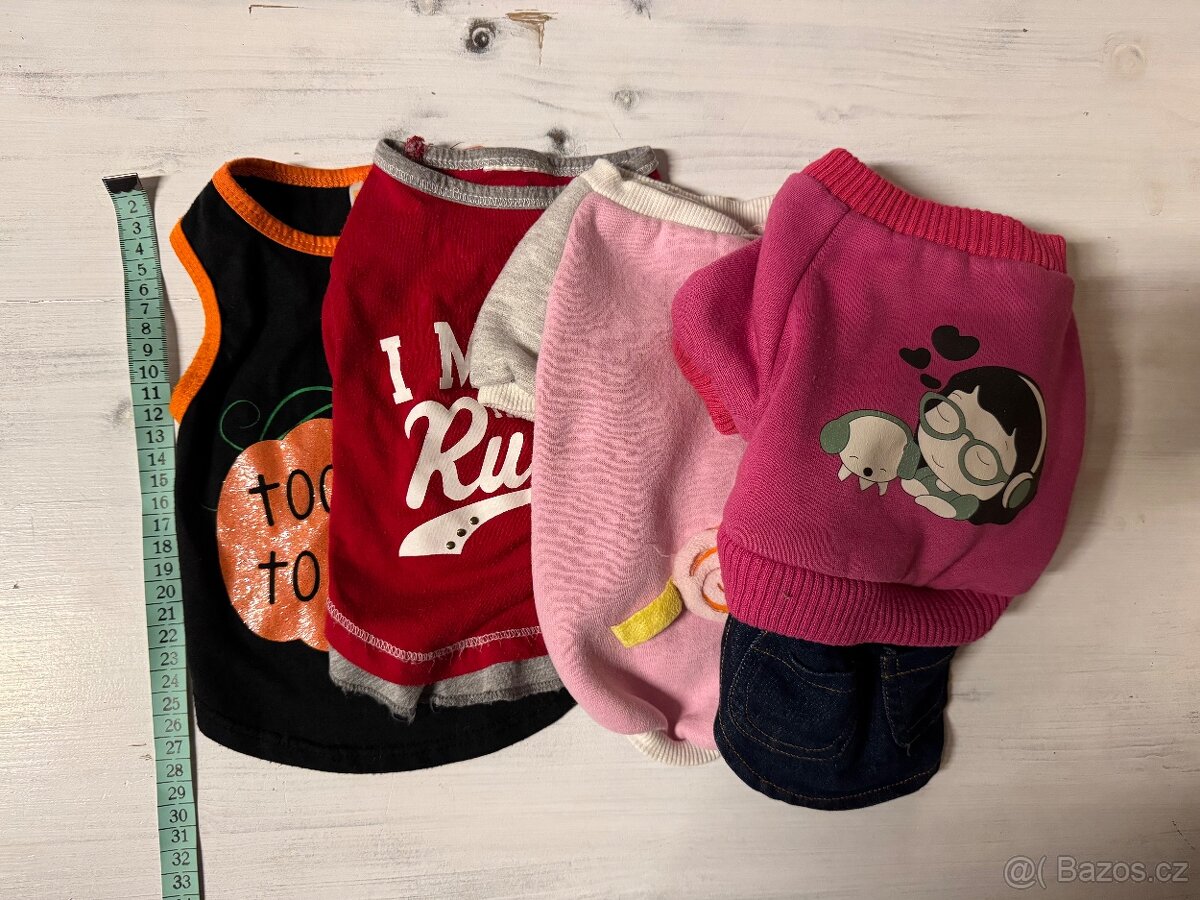 Oblečky na menšího pejska