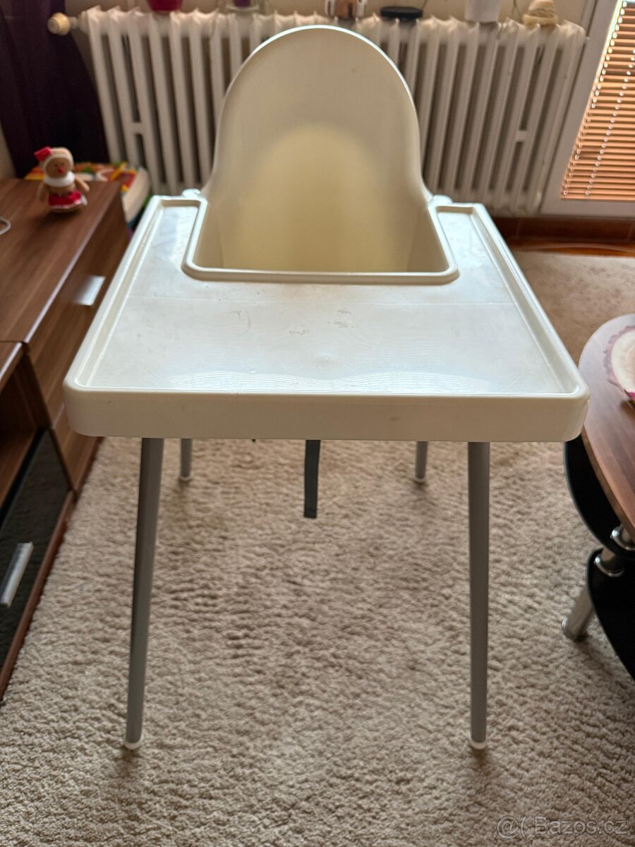 Jídelní židlička