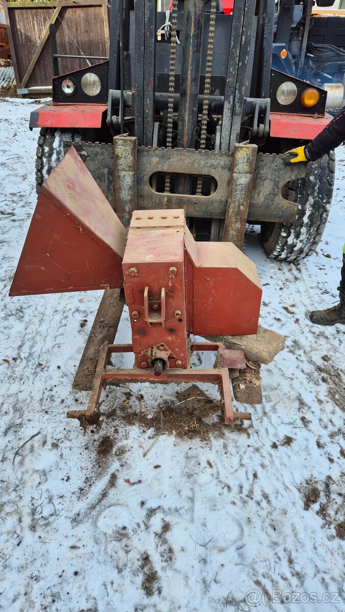 Špalíkovač- štěpkovač