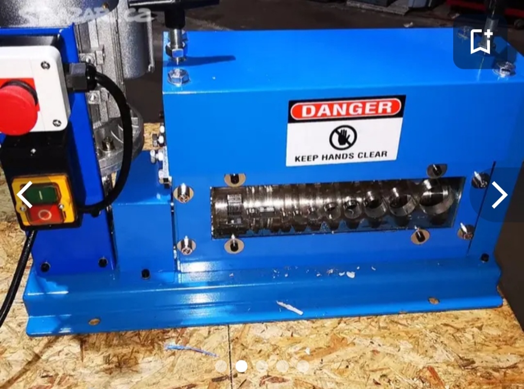 Holička kabelů 750W