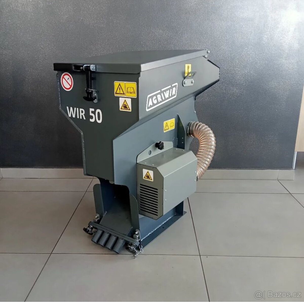 Pneumatické rozmetadlo meziplodin WIR 50l