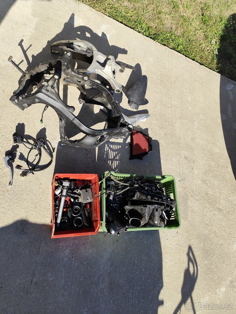 Honda CBR600RR díly