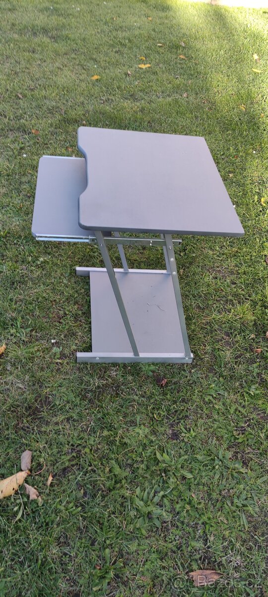 PC stůl pro PC, NTB s vysouvací deskou