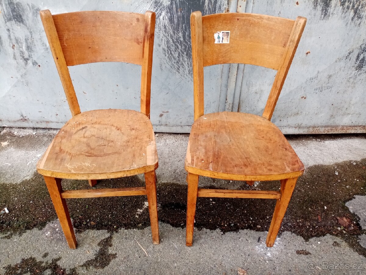 Dvě retro židle Thonet